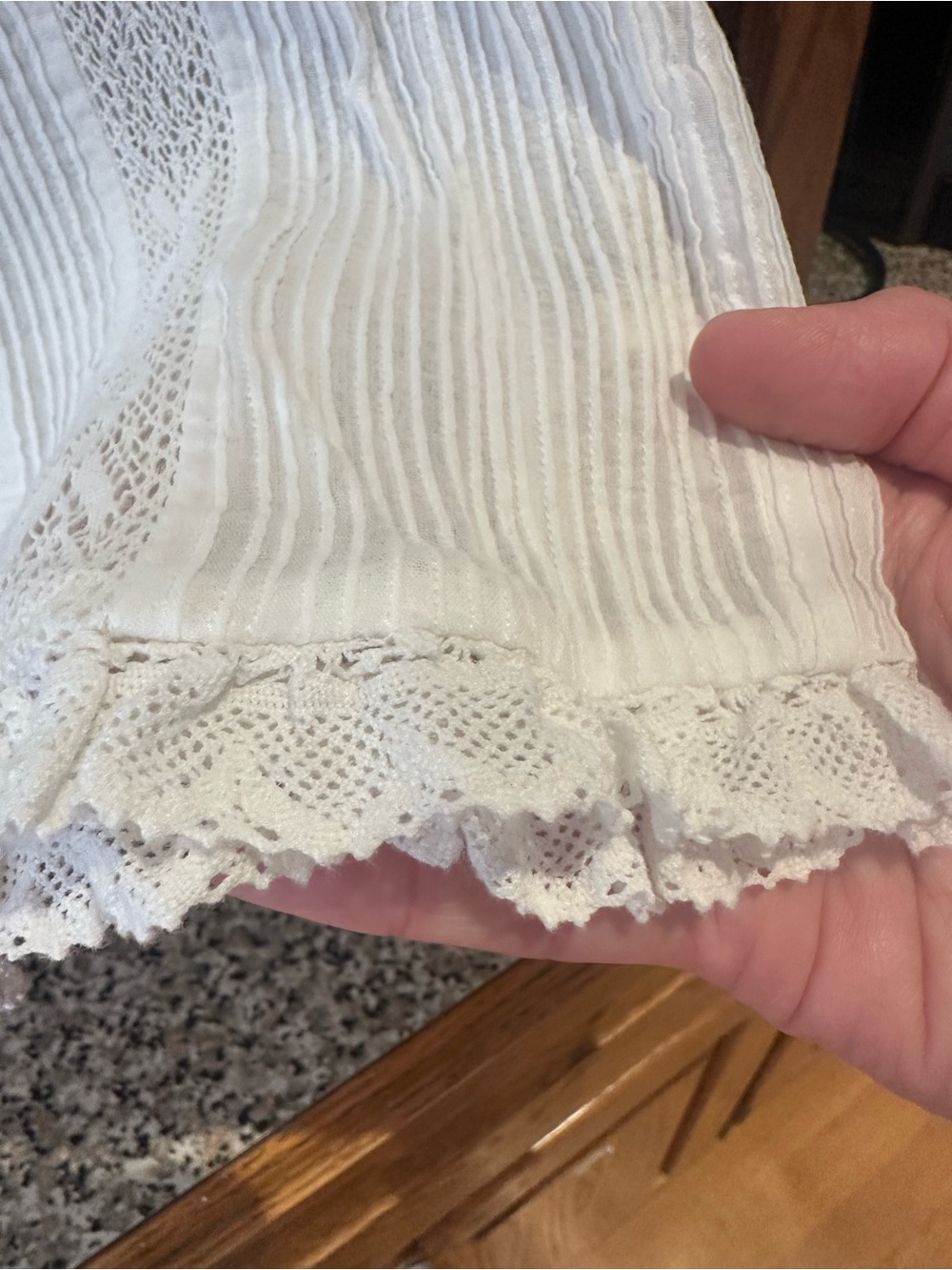 Doen Lace-Trim Button Front Top - Picture 5 of 6
